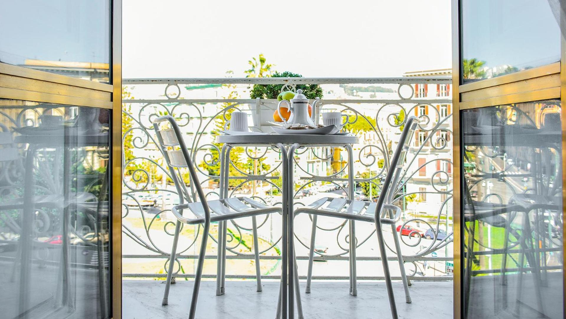 La Stanza Della Sirena Hotel Napoli Ngoại thất bức ảnh